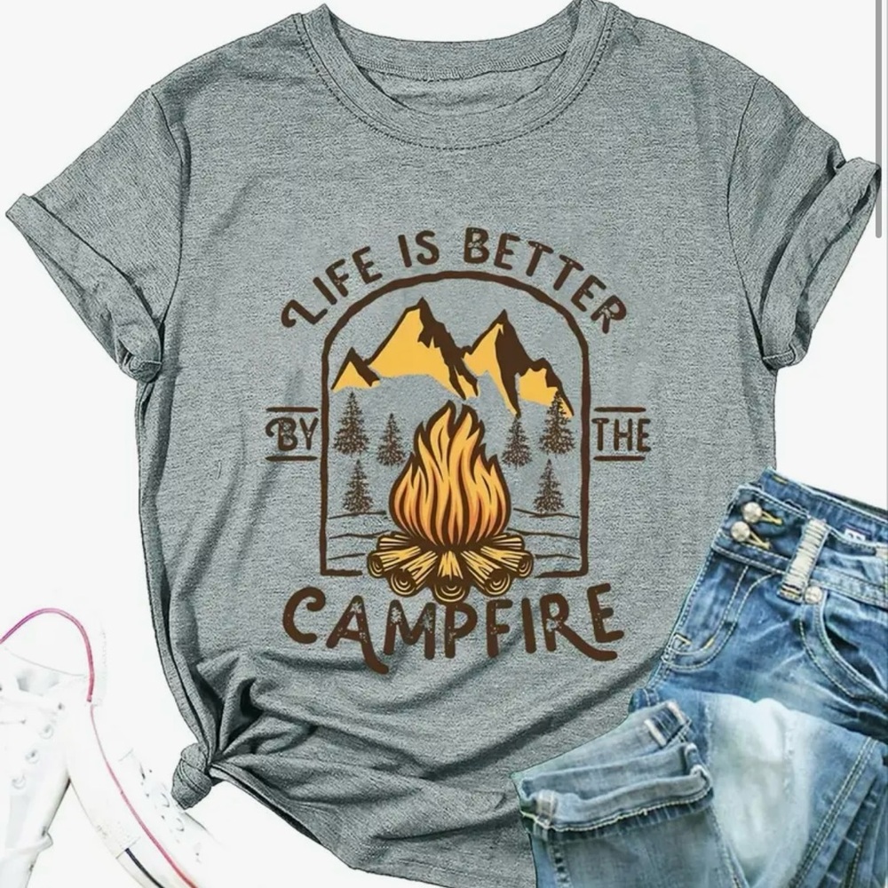 🆕 Women’s Graphic Tshirt